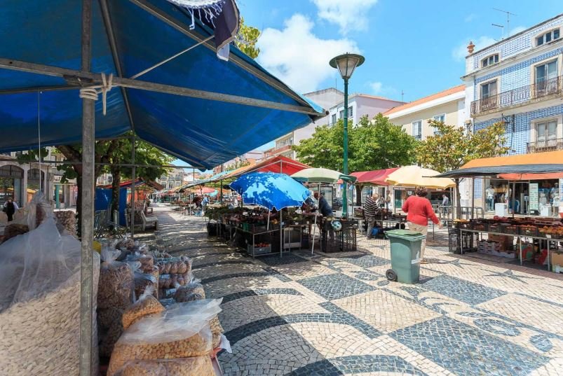 Places aux fruits (Place du marché de Caldas da Rainha)