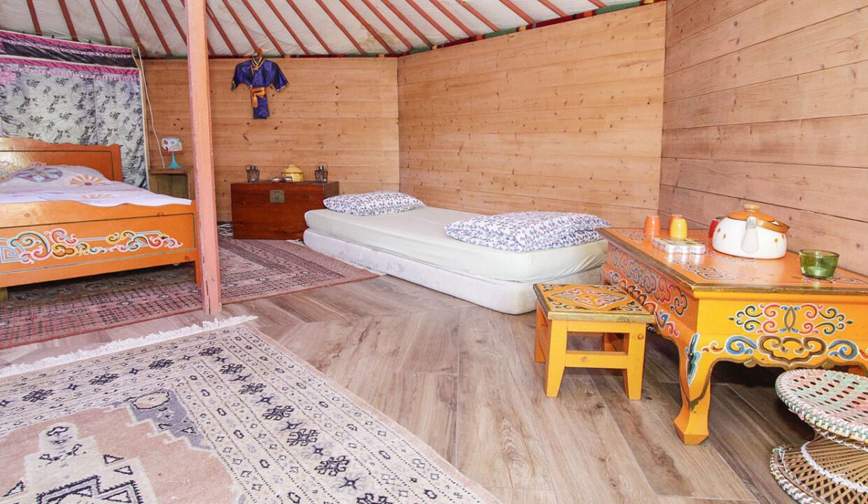 Intérieur de la Yourte